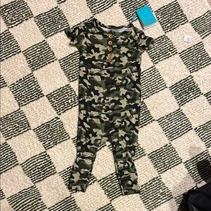 Posh Peanut Camo Short Sleeved Romper